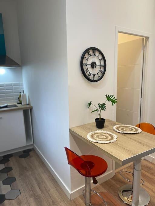 Joli Studio Maisonnette Avec Cachet Тулуза Экстерьер фото